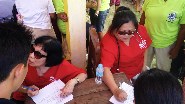 RNRN nurses in The Philippines after Typhoon Haiyan in 2013.