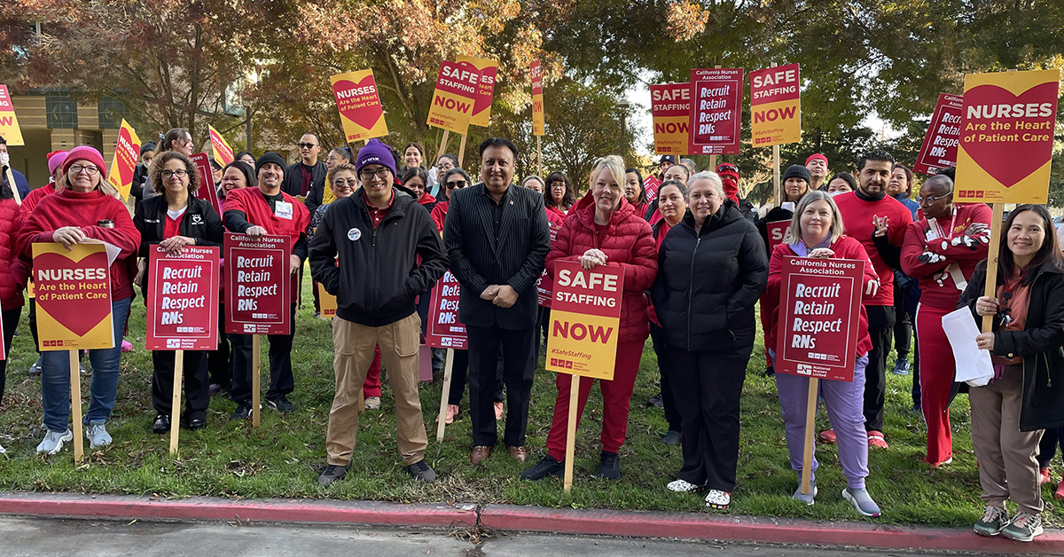 San Joaquin nurses picketing for patient safety