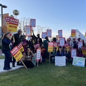 San Bernardino nurses hold informational picket